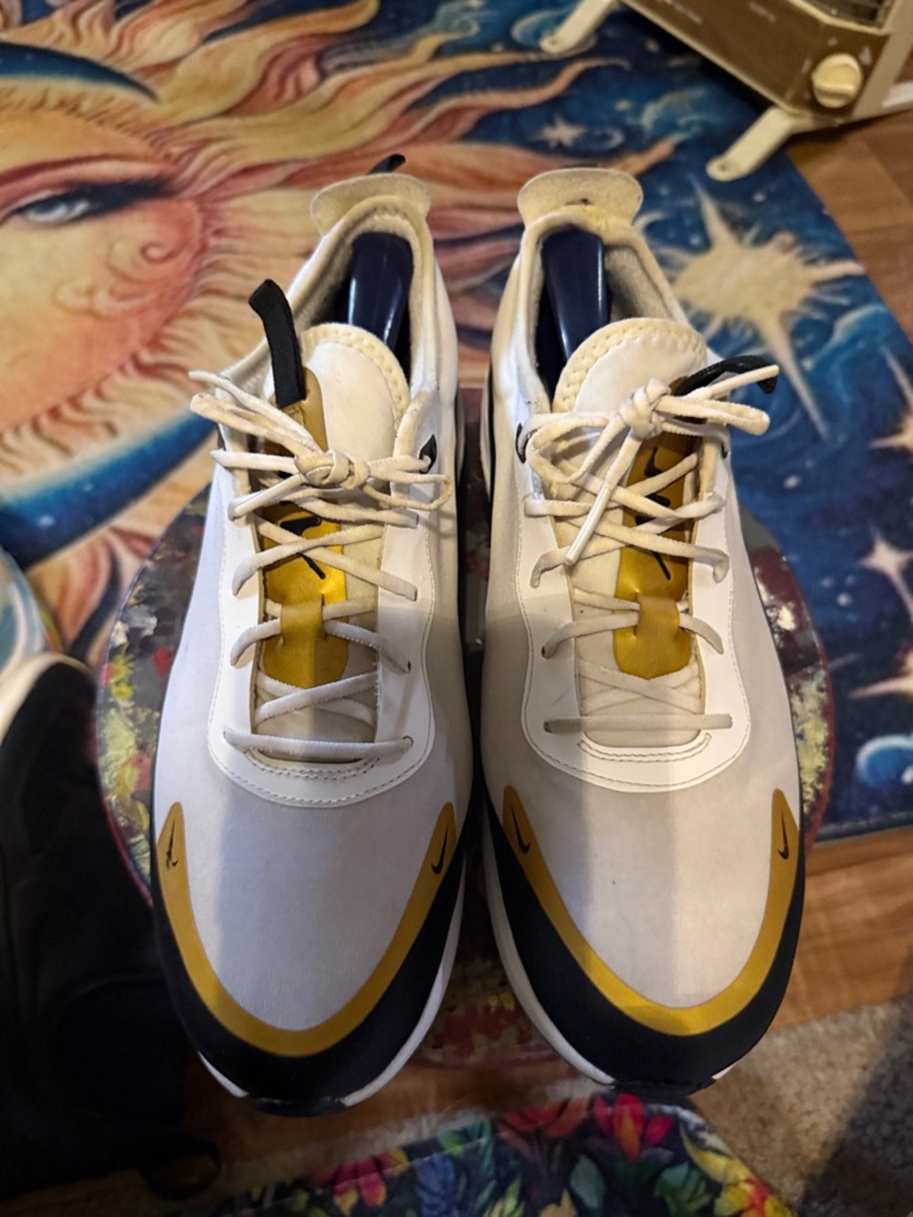 Nike Men's White & Yellow Low-Top Sneakers